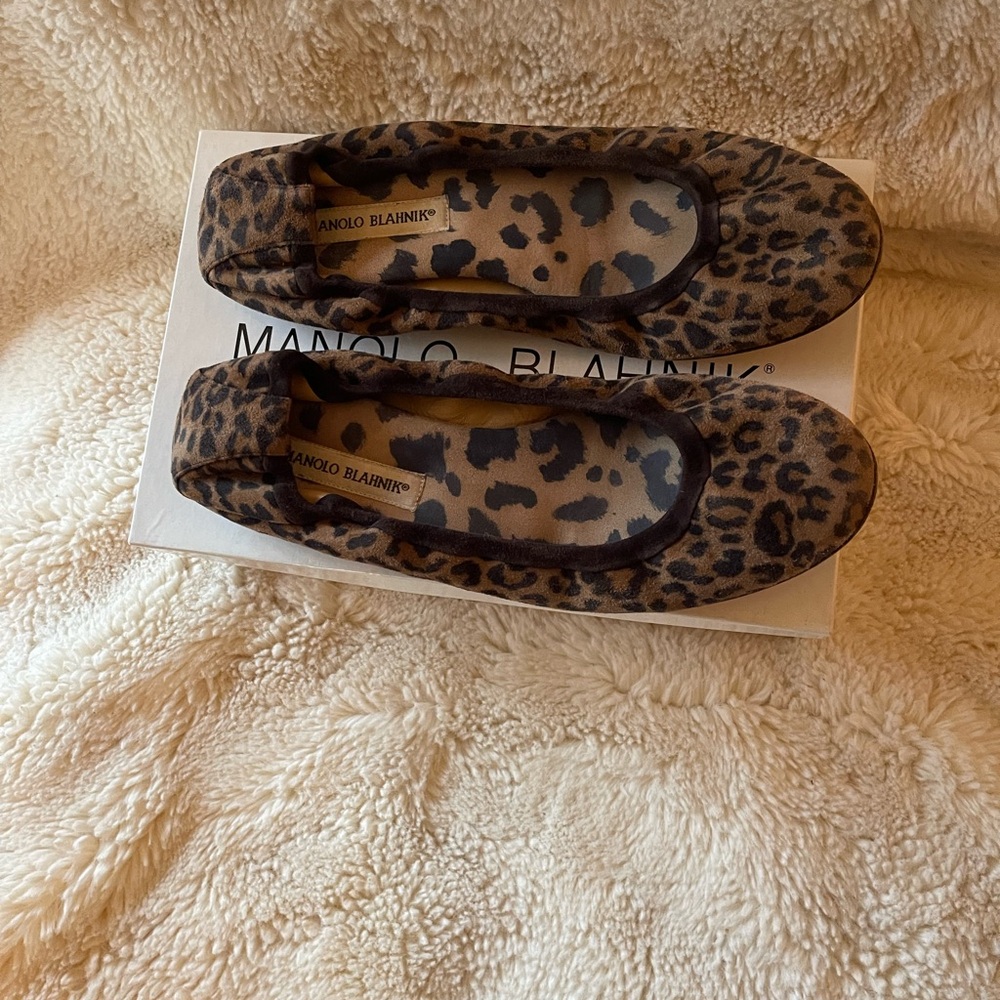 Manolo Blahnik suede leopard flat